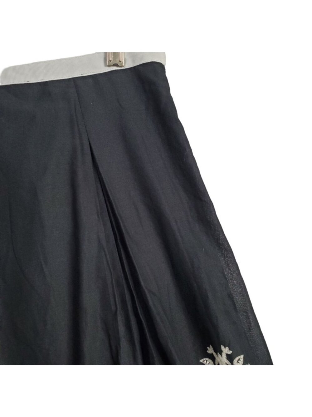Loft NWT Size 12 Skirt Cotton Pleated A-line Beaded Pom Pom Hem Lined Midi Black - Picture 8 of 13